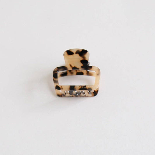Minimalist Acetate Square Medium Hair Clip DP25B962