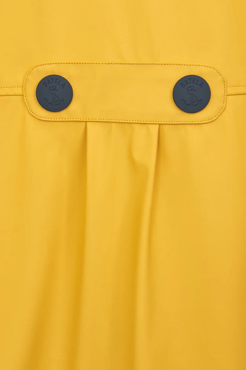 The Coastal Raincoat