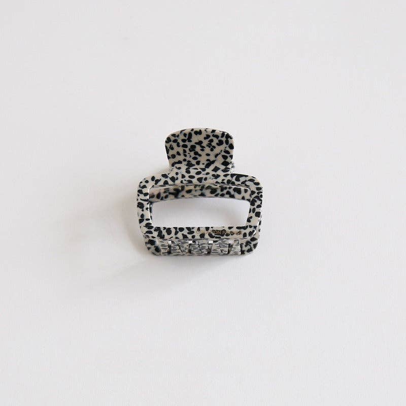 Minimalist Acetate Square Medium Hair Clip DP25B962